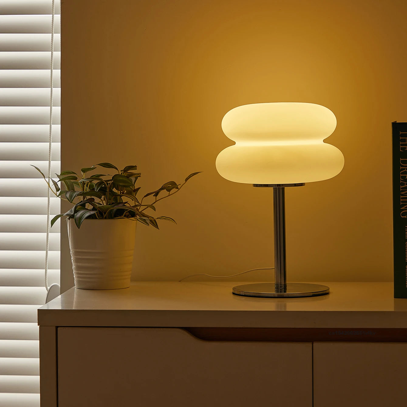 French Cream Table Lamp